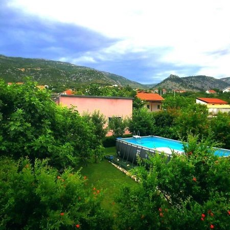 Villa Melograno モスタル エクステリア 写真