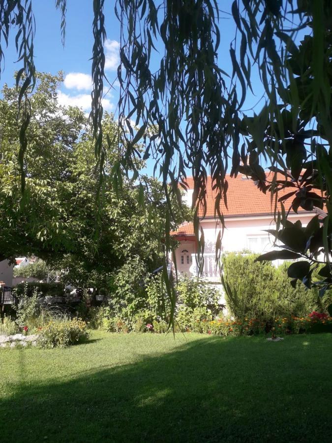 Villa Melograno モスタル エクステリア 写真